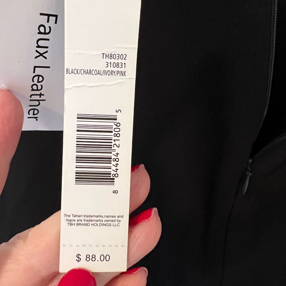 Tahari faux leather detail skirt - Picture 6 of 6
